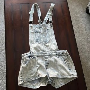 Bebe overall shorts